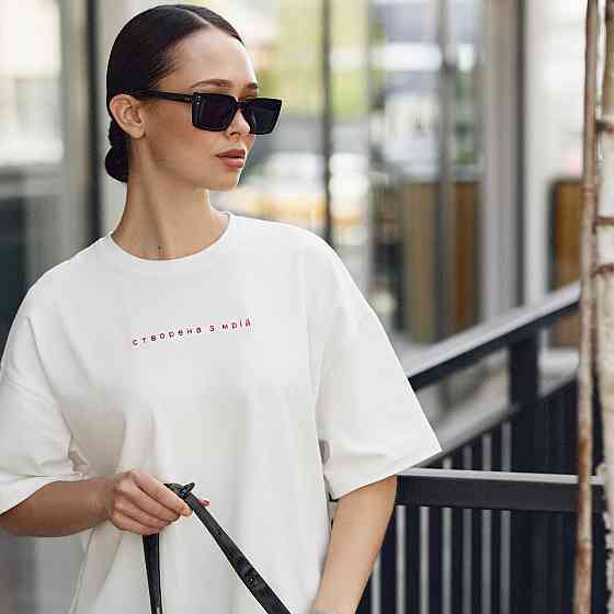 Футболка Hillary&M.Bocharova 