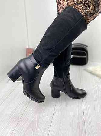 Чоботи жіночі ARLETT чорні шкіра+замша натуральна висота 35 см об'єм гомілки 37 см висота підбо Коломия