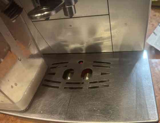 Кофемашина Delonghi ECAM Киев