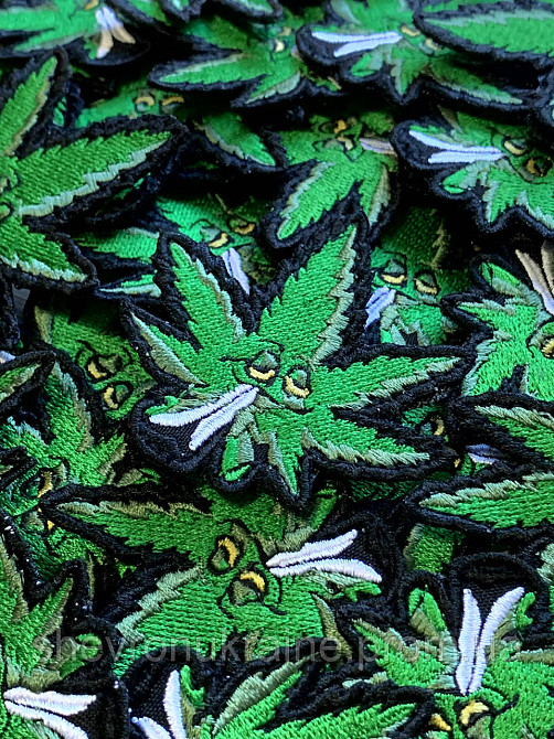 Шеврон ТРАВКА (Форма контурная. На липучке) Размер 7x7см Киев - изображение 2