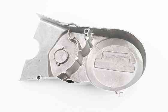 Кришка двигуна ліва для безстартерного типу, тип 1 Киев