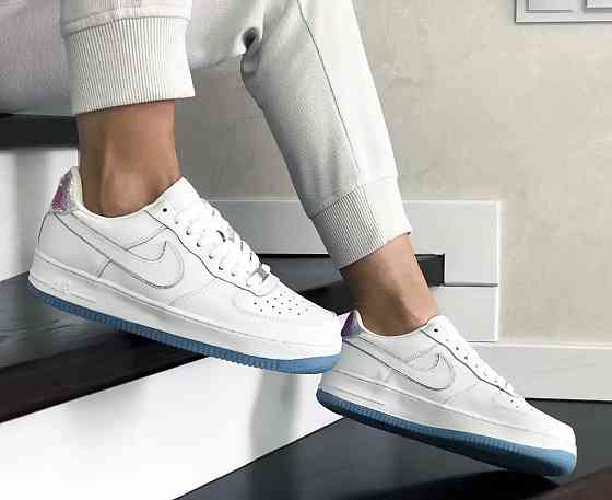 Кроссовки Nike Белые Женские Форсы Кожаные Найк (размеры: 36,37,38,39,40,41) Днепр