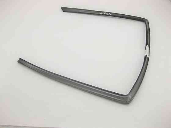 Mercedes-Benz  A2207350225 Ущільнювач опускного скла задніх правих дверей S-Class W220 Одеса