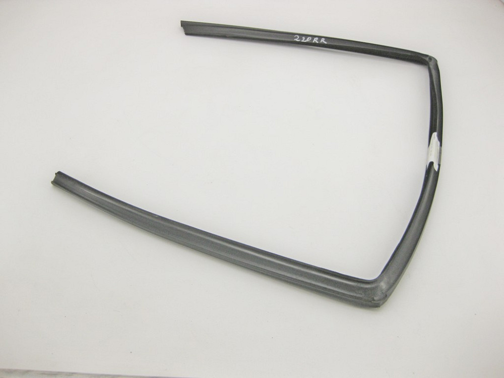 Mercedes-Benz  A2207350225 Ущільнювач опускного скла задніх правих дверей S-Class W220 Одеса - фото 4