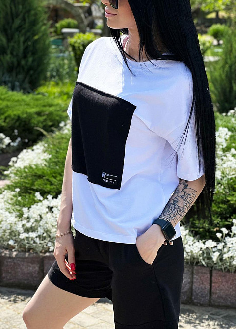 Двокольоровий костюм з шортами "Numb" оптом | Норма | Розпродаж моделі Чорний, 46-48 Київ - фото 5