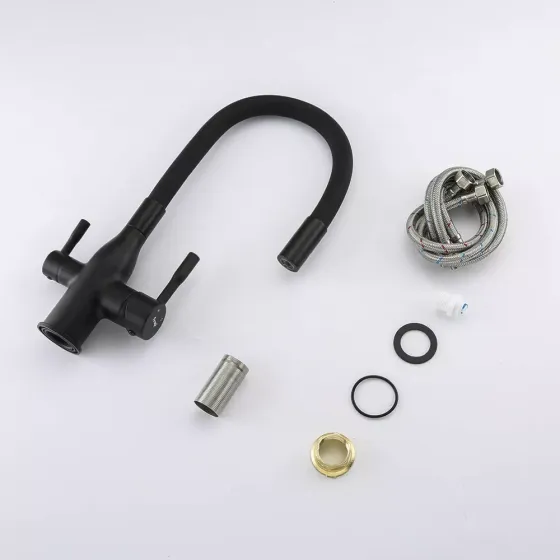 Смеситель для кухни под фильтр Frap F4396-6 с гибким изливом, черный Киев