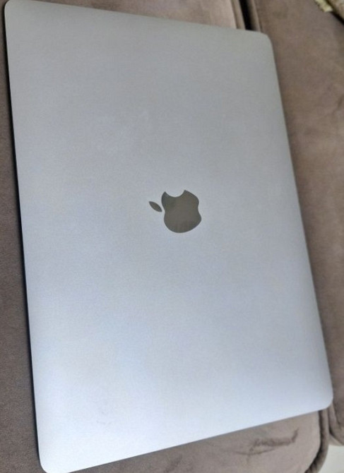 Ноутбук: MacBook Air Silver Core i5 / 16Gb. / 250Gb.Silver Киев - изображение 2
