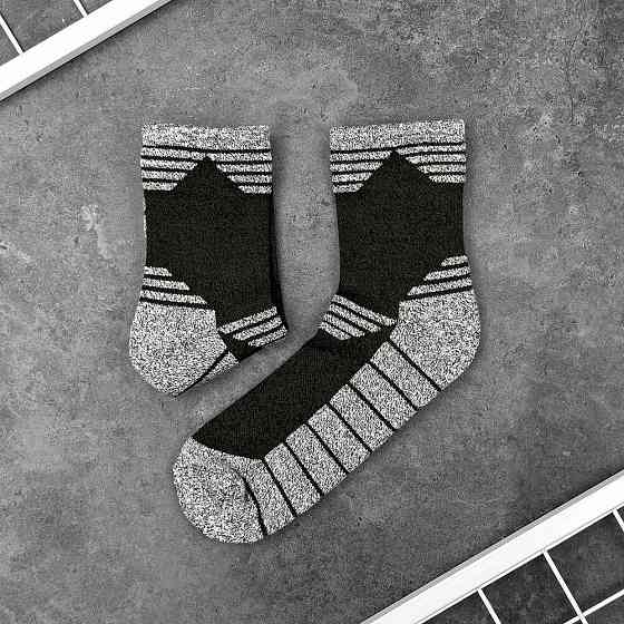 Чоловічі спортивні шкарпетки Pobedov Heat хакі з сірими вставками Київ