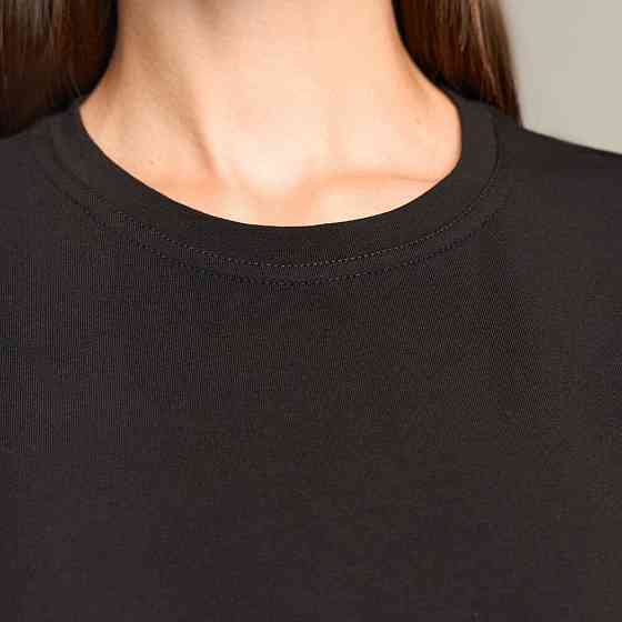 Черная базовая женская футболка Pobedov Freedom. Хлопковая женская футболка черная Киев