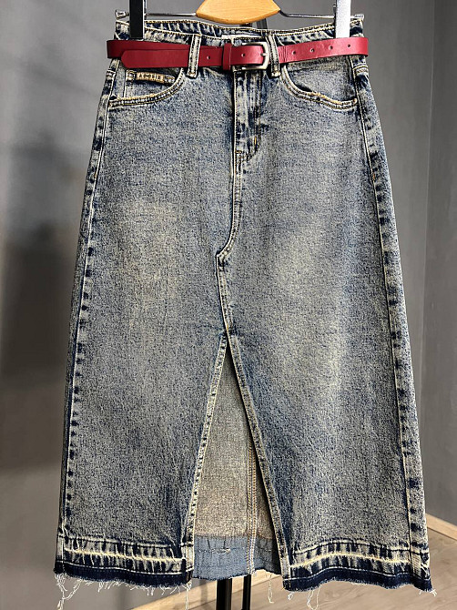 Юбка женская джинсовая ZJY 68007 разрез спереди стрейчевая ниже колена с ремнем темно-синяя, темно-синий, З2, 32, 85 см, 112 см Киев - изображение 8