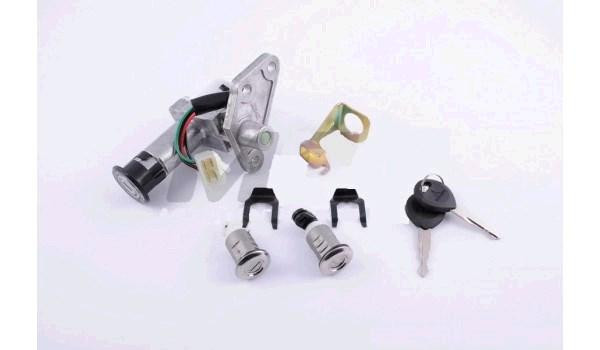 Замок зажигания (комплект) скутер Шторм (13 колесо) -3 Мукачево - изображение 1
