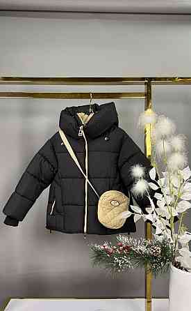 Детская зимняя куртка для девочки с сумкой на 8-9 лет Николаев