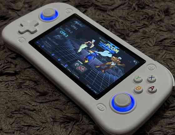 Игровая консоль xf43 Весь комплект в кофре. Киев