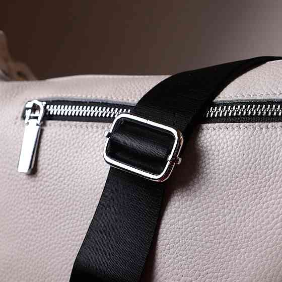 Женская сумка через плечо с необычным бегунком брелком из натуральной кожи Белая (Vintage) Киев