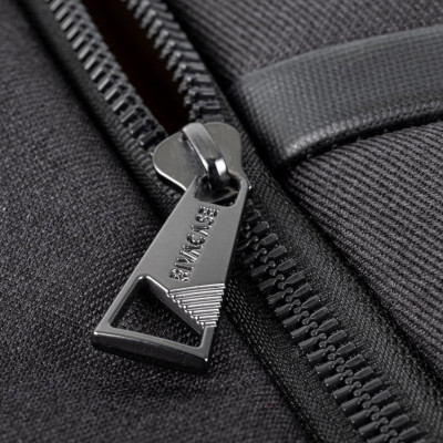 Рюкзак для ноутбука RivaCase 17.3