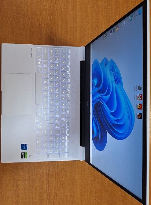 Ноутбук HP Victus 15.6" Full HD IPS LED Display 250 nits Київ - фото 6