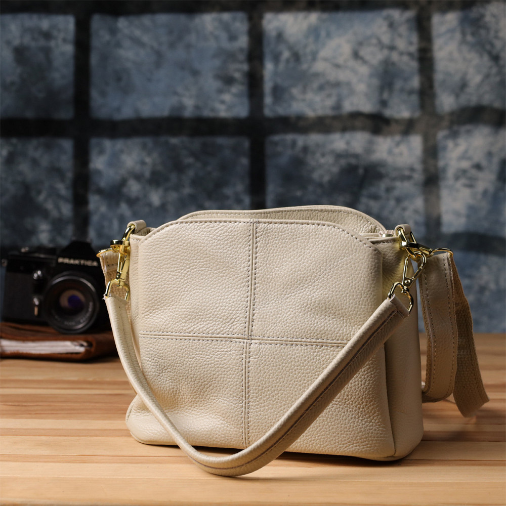 Зручна жіноча шкіряна сумка з трьома секціями Vintage 22980 Білий Київ - фото 10