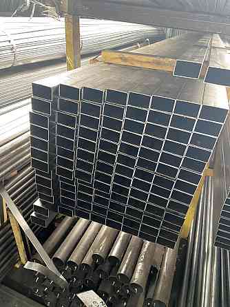 Труба нержавіюча полірована 80х80х2,0 Київ