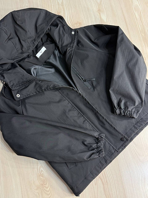 Куртка женская YZY 30128 ветровка оверсайз с капюшоном на подкладке one size, черный, one size Киев - изображение 7