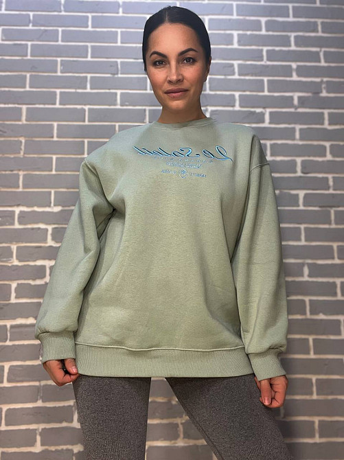 Світшот жіночий Pepper&mint 24-03 оверсайз подовжений напис вишивка попереду утеплений оливковий, оливковий, M Київ - фото 6