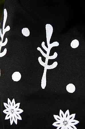 Жіноча сорочка з вишивкою, вишиванка з довгим рукавом чорна лляна  топ Київ