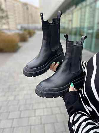 SOTHBY'S Черевики жіночі Sothby 's M-1083 чорні (зима, шкіра натуральна) (5314) 38р.39р.40р. 40 Коломыя