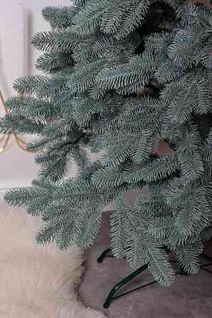 Lugi Лита штучна ялинка 2,1 м блакитна Карпатська Преміум KOS-KARPBL21 Київ