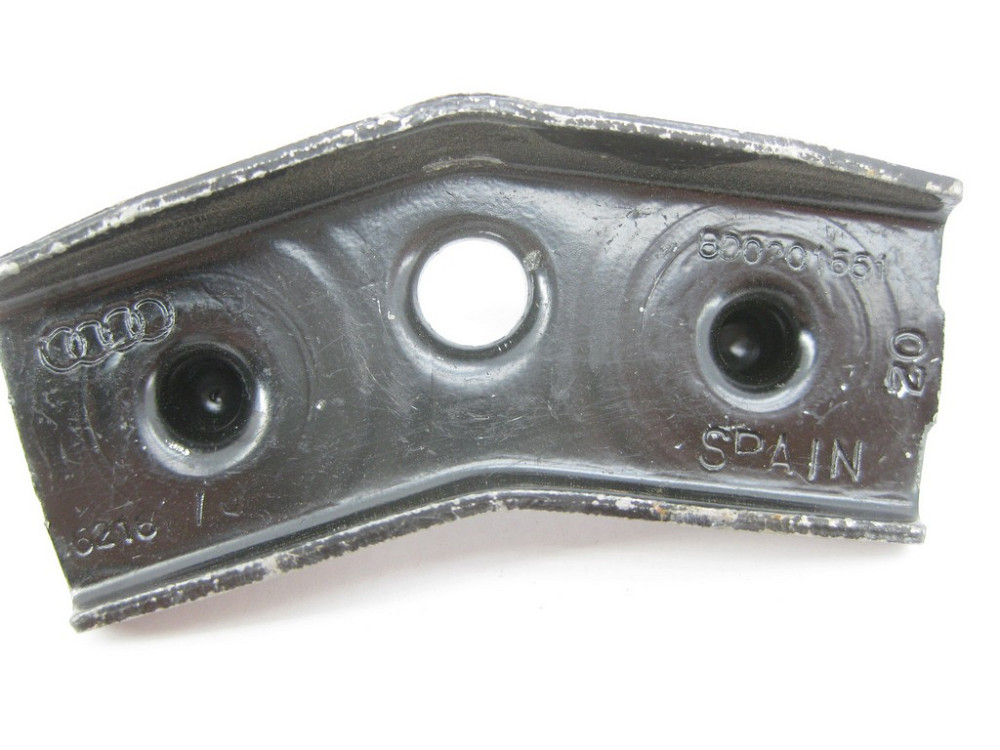 VAG  8D0201661 Тримач хомута паливного бака VAG Audi A4 VW Passat Skoda Superb Одесса - изображение 6