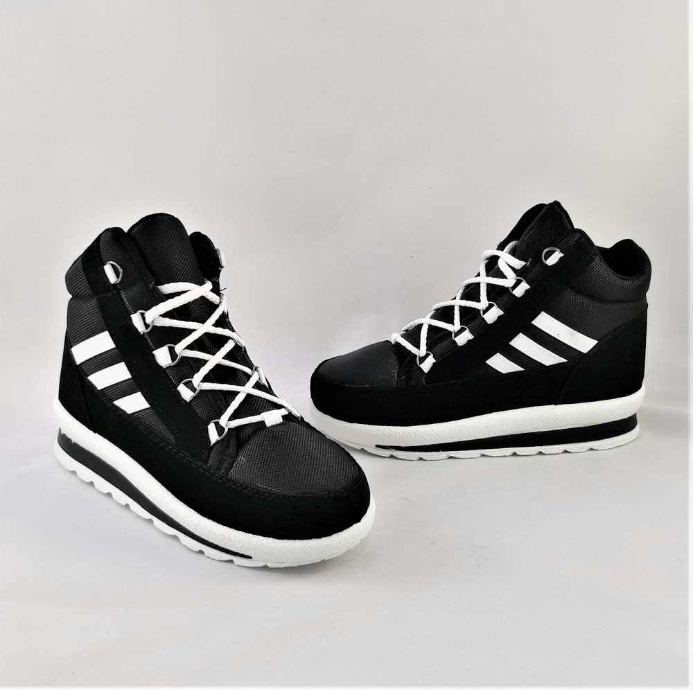 Зимові жіночі Кросівки на хутрі Чорні Снікерси в стилі Ad!das (розміри: 36) Дніпро - фото 8