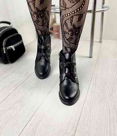 Mioli Жіночі черевики MIOLI чорні натуральна шкіра висота 12см розмір 38 (3149) Коломия