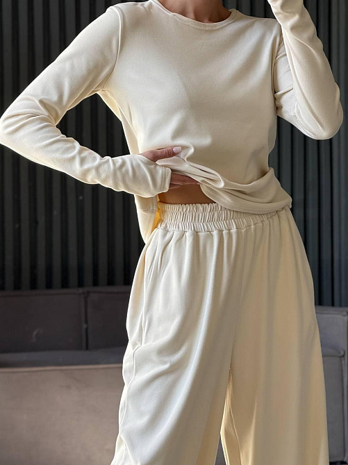 Женский теплый базовый костюм двойка из турецкого микрофлиса Молочный Одесса - изображение 7