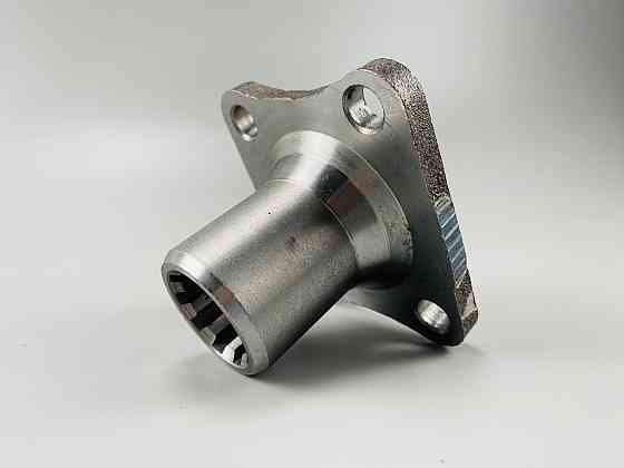 Фланець роздавальної коробки опори проміжної внутрішній шліц МТЗ Мукачево