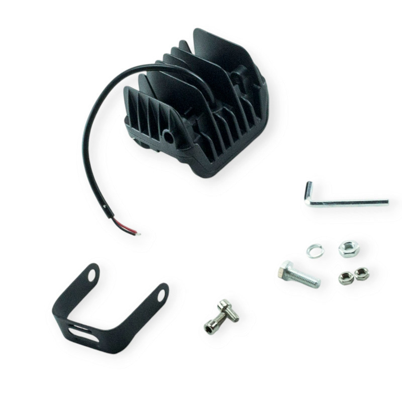 Фара LED прямокутна 95х76х73 (ДВШ) 36W дальній SPOT додаткова Мукачево - фото 1