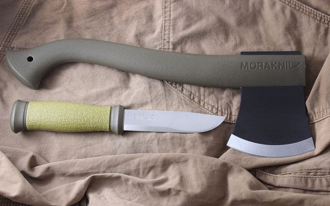 Туристический Набор Топор с чехлом и ножом Morakniv 