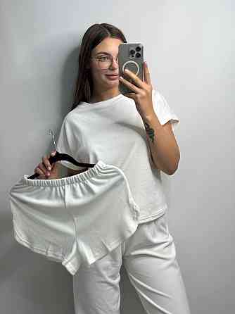 Піжама-комплект (футболка + шорти + штани) з плюш-велюру Молочний S Харків