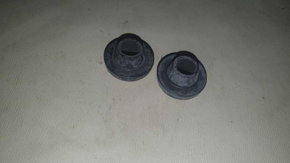 Втулка шпильки крепления крышки головки цилиндров ВАЗ. БРТ. 2108-1003277-01. Харьков - изображение 1