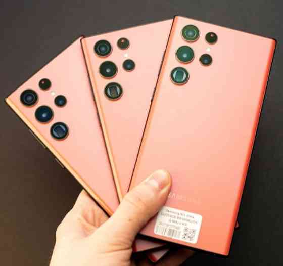 Смартфон Samsung Galaxy S22 Ultra 5G 12/256Gb Burgundy /Red /Black Київ