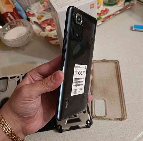 Смартфон: Xiaomi Redmi Note 10 4/64Gb идеал Киев