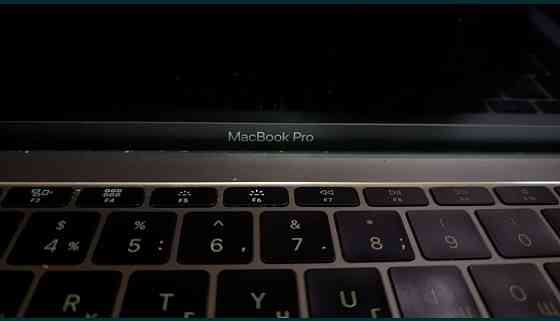 Ноутбук: Apple MacBook Pro 13 ( Intel Core i5 / RAM 8Gb.) Київ
