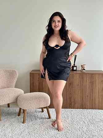 Еротичний пеньюар великих розмірів plus size короткий з прозорими мереживними вставками з кісточками чорний Одеса