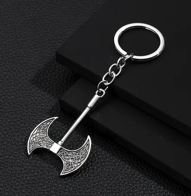 Брелок для чоловіків у формі сокири з подвійним лезом | Металевий, 11 см Київ - фото 2