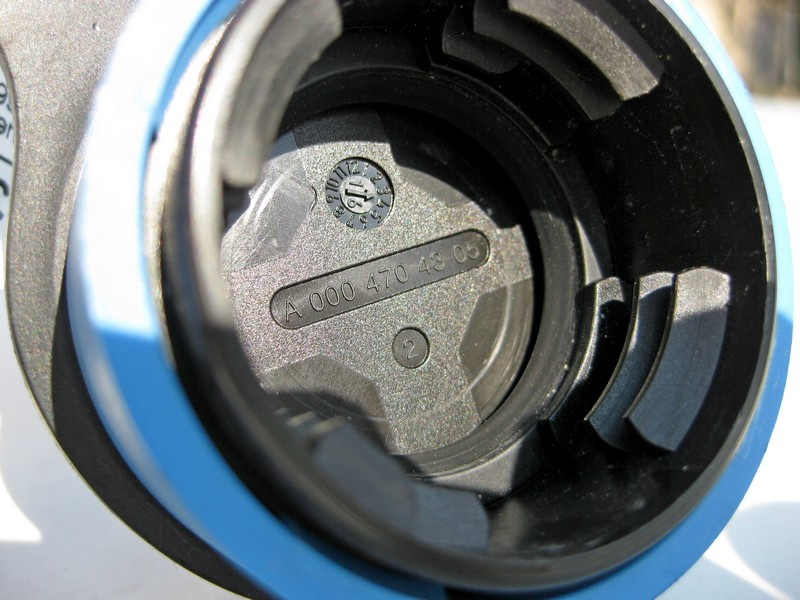 Mercedes-Benz  A0004704305 Кришка заливної горловини Adblue Одеса - фото 3