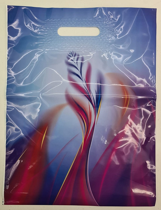 Пакет с прорезной ручкой, ламинированный 