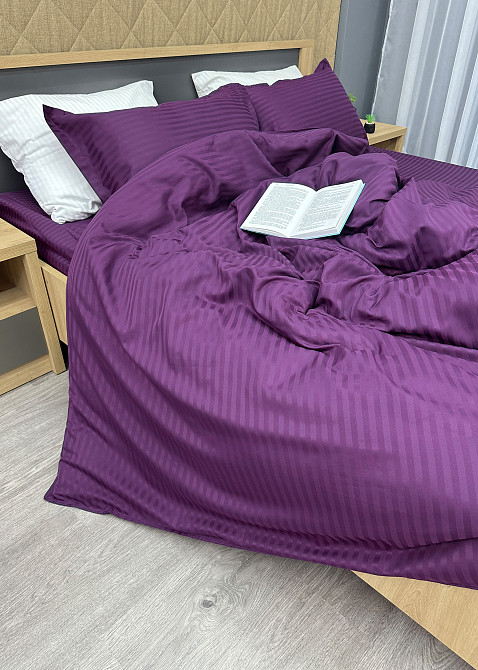 Комплект постельного белья Страйп-сатин Двуспальный 180х220 с простыней на резинке Баклажановый (88-088) Киев - изображение 8