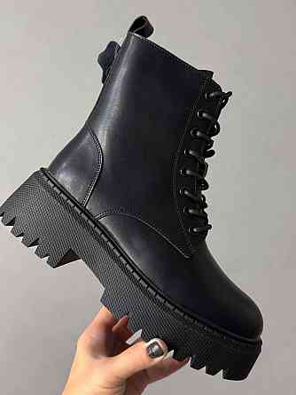 Ботинки женские Hengji 672 кожаные утепленные на тракторной подошве черные, 36, 23 см Киев