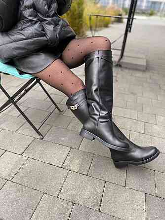 VLAMAX Стильні жіночі зимові чоботи шкіряні на низькому ходу чорні на хутрі C122 р. 36-41 Коломия