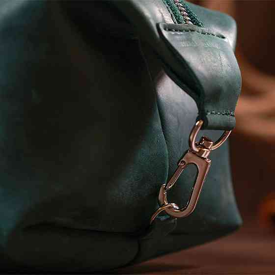 Шкіряна матова косметичка Shvigel 16399 Зелений Київ