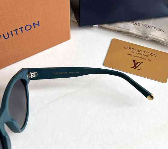Женские солнцезащитные очки Lv (1523) green LUX Киев