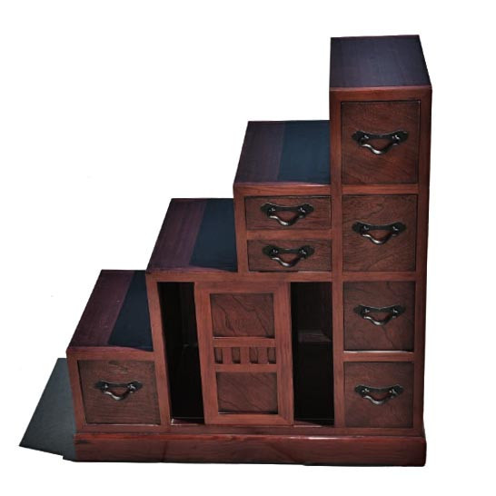 Комод тансу 