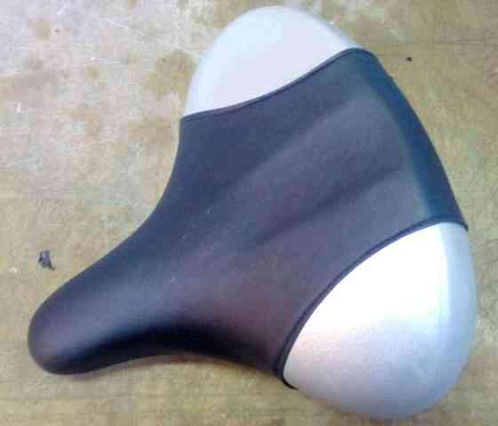 Сідло велосипедне (чорно-сіре) (SD-7012) Мукачево